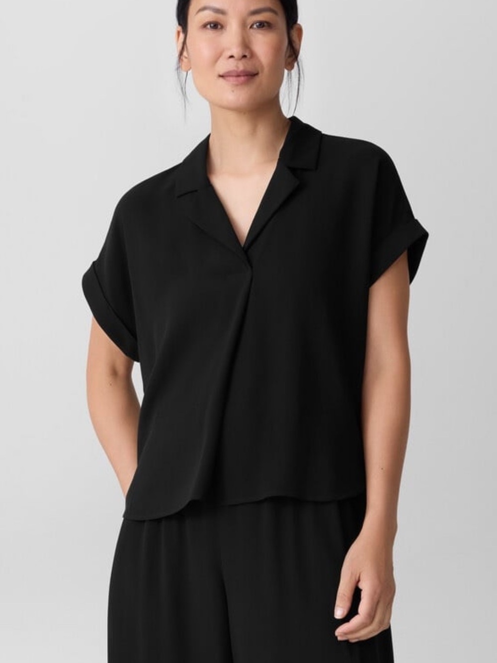 Eileen Fisher black notch collar silk top XXS